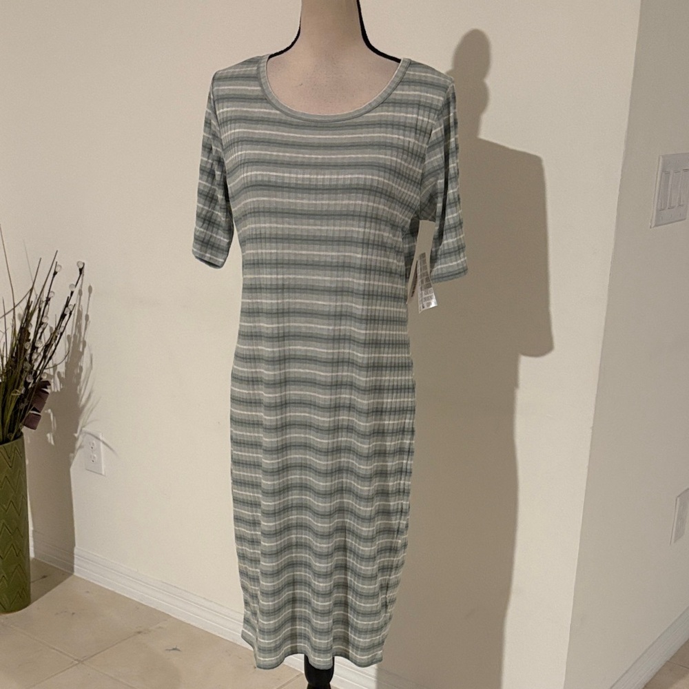 NWT lularoe julia style large shirt dress 841